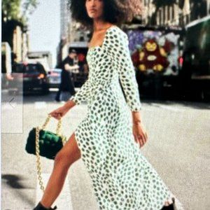 REFORMATION Hilda Dress Color: Tapioca Size: 4 Qty: 1